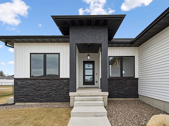 3rd image of 2006 Reese Rd