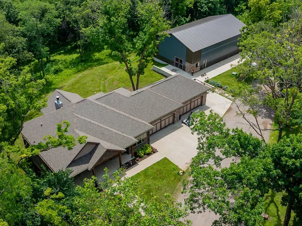 1012 Terrace Ct, Van Meter, IA 50261