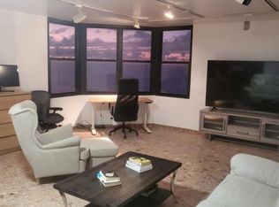 2 Washington, San Juan, PR 00907