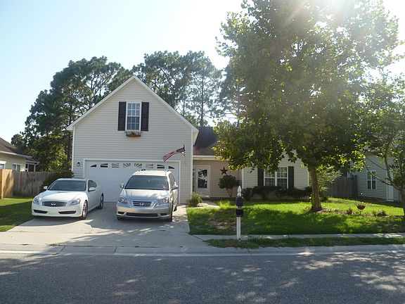 3rd image of 6712 Dorrington Dr