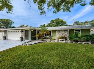 185 Forest Grove Blvd, Palm Harbor, FL 34683