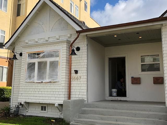 Front of unit