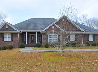 361 Kentmoor Farm Rd, Madison Heights, VA 24572