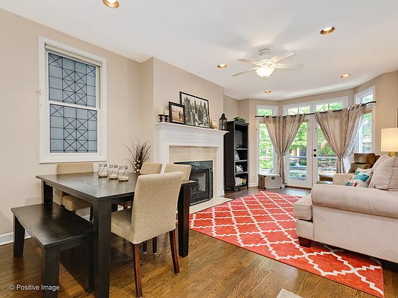 5th image of 853 W Wrightwood Ave #1
