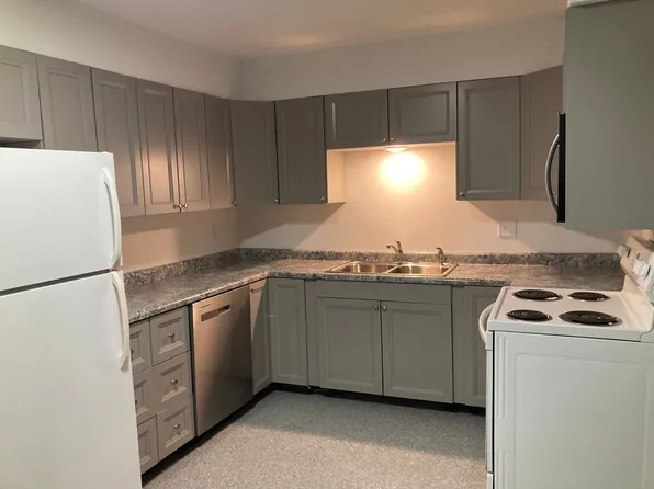 201 1st Ave NE, 201 1st Ave NE APT 2, Mandan, ND 58554