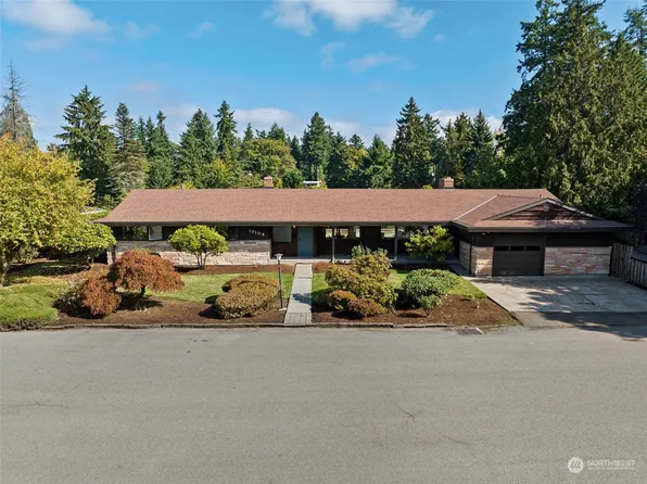 13104 Shorewood Drive SW, Burien, WA 98146