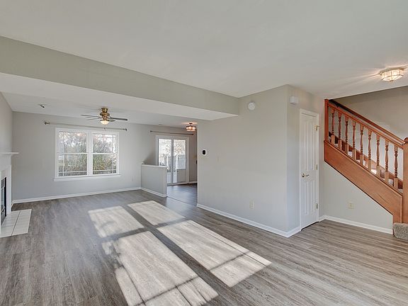3rd image of 3018 Corbin Dr