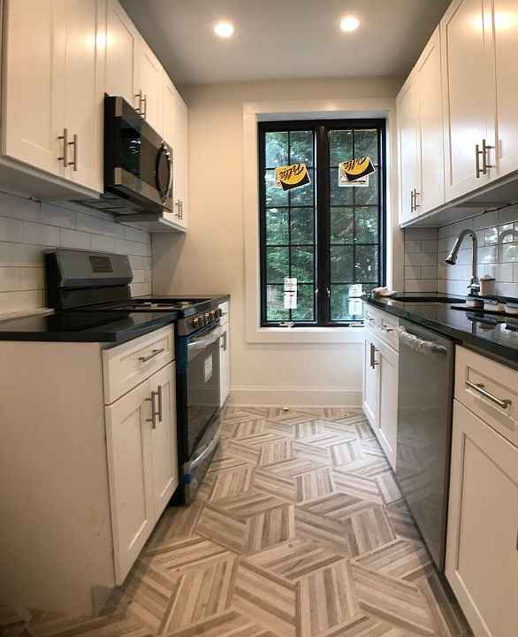 1st image of 25-39 22nd St #1