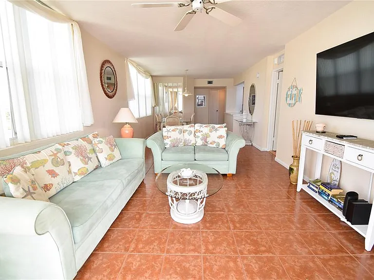 6021 Bahia Del Mar Cir #540 — Photo 11