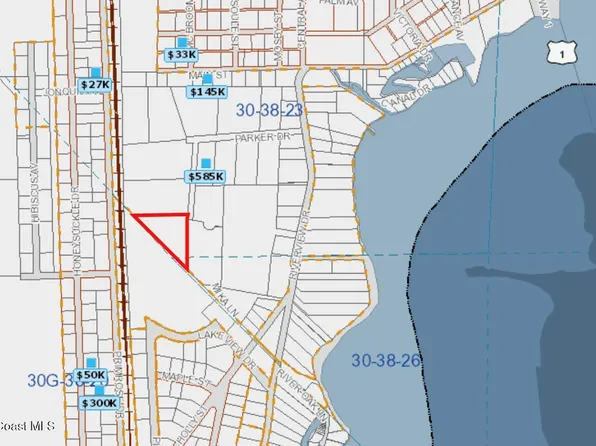 9581 Parker Dr, Micco, FL 32976
