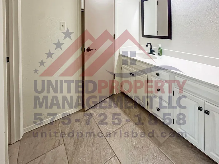 805 Merion Dr — Photo 4