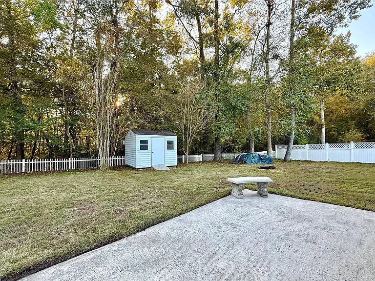 108 Willowbend Ln — Photo 27