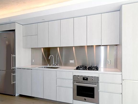 3rd image of 338 Potrero Ave Unit 608