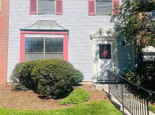 28 Lyon Ln #174, Franklin Park, NJ 08823