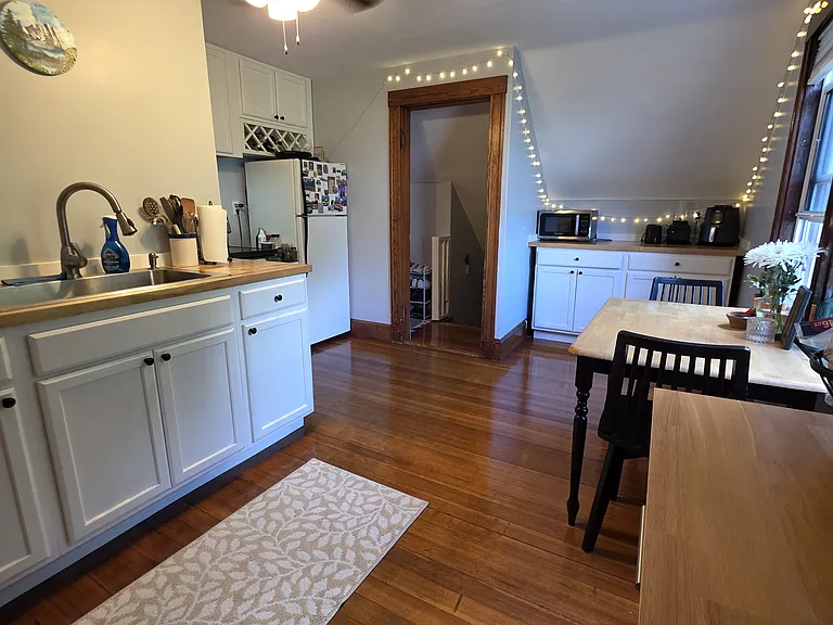 64 Nonantum St #3 — Photo 3