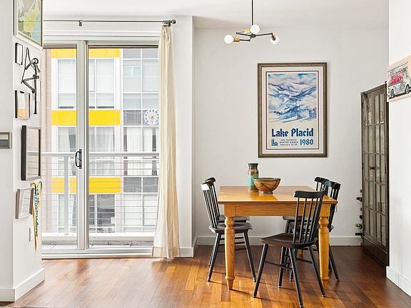 4th image of 125 N 10th St APT N4c