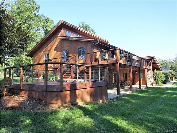 2nd image of 291 Elmwood Rd