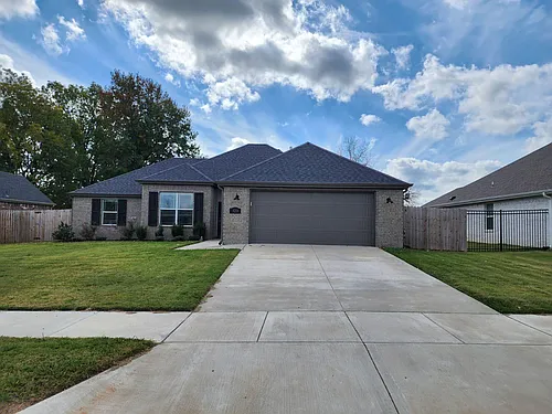 311 W Taverner Xing Photo 1