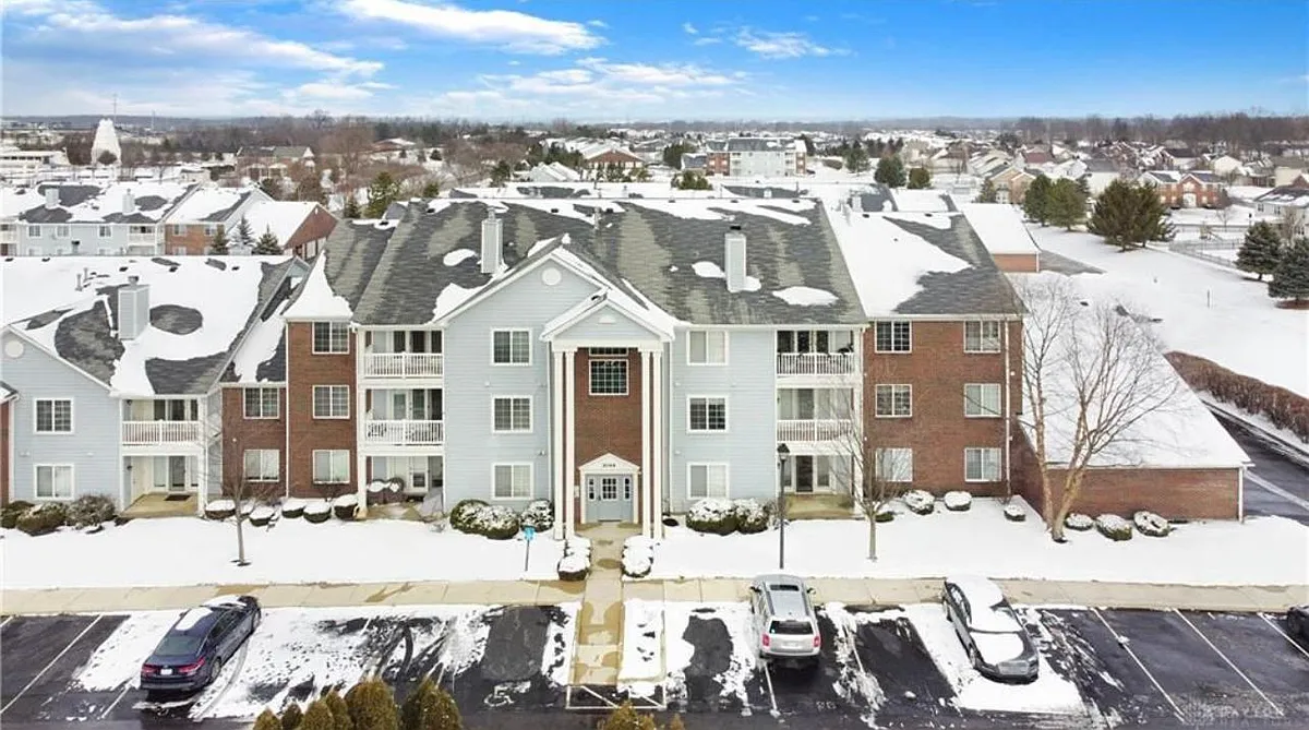 Building Photo - 3044 Westminster Dr #309