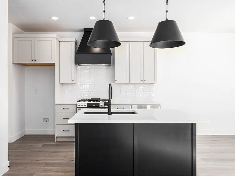 Ohana Homes JR02 - First Floor Kitchen