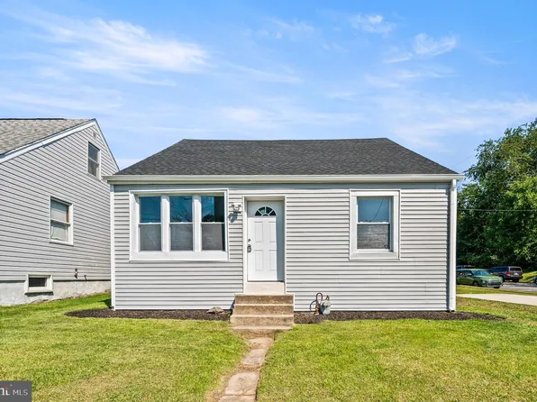 328 E Ridge Rd, Linwood, PA 19061