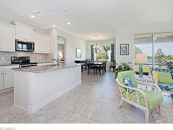4th image of 28034 Oceana Dr