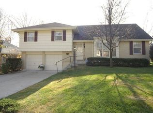1705 NE 68th Ter, Gladstone, MO 64118