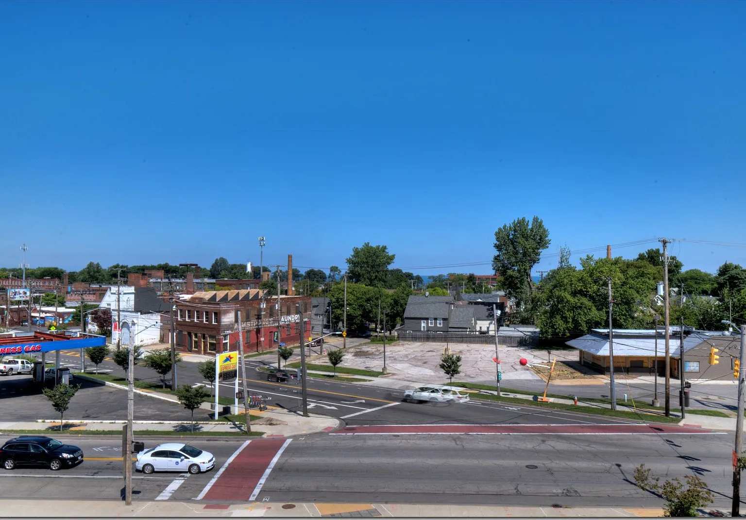 The William — Photo 1