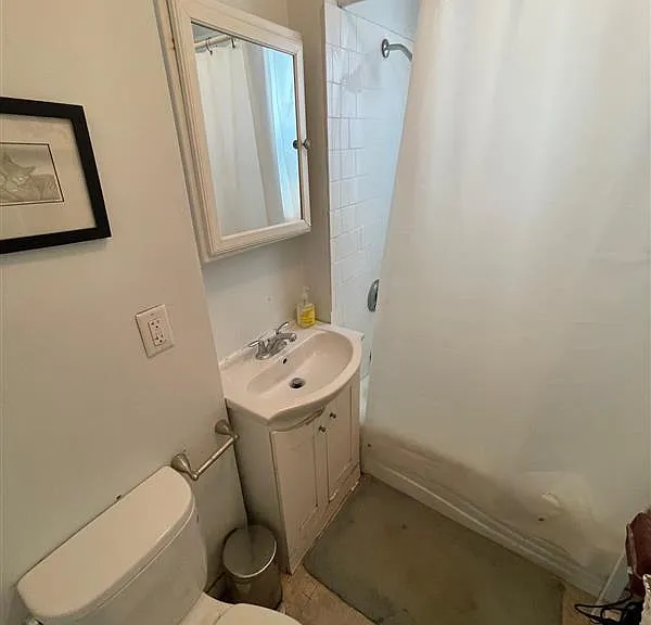 11-15 Orrin St #2 — Photo 13