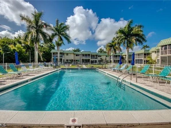 6725 Winkler Rd APT B202, Fort Myers, FL 33919