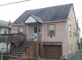 2311 6th Ave ,, Charleston, WV 25312