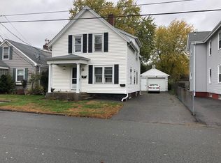 130 Saratoga Ave, Pawtucket, RI 02861