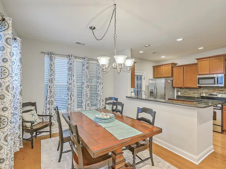 1114 Santa Elena Way — Photo 4
