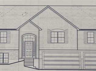 511 Skyview Ln, Liberty, MO 64068