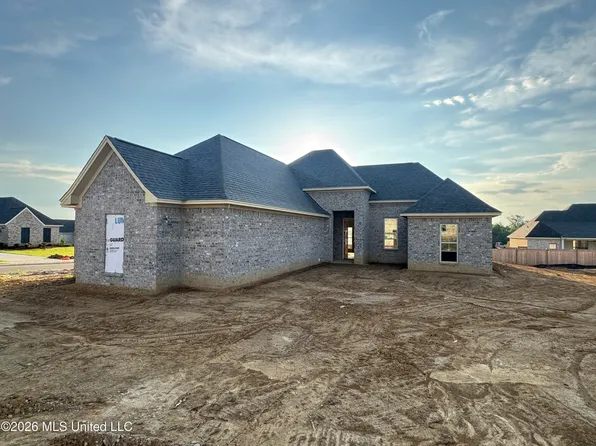 700 Kathleen Dr, Canton, MS 39046