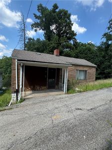 1042 Hays Ln, Homestead, PA, 15120