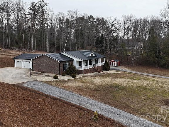 5th image of 1470 Charles Franklin Ln