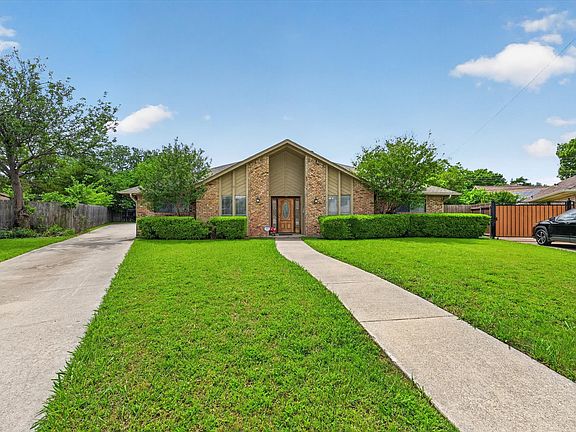 2nd image of 3921 Timberidge Dr