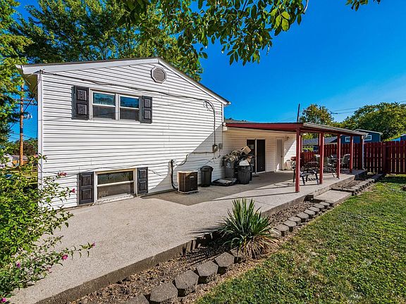 4th image of 5305 Carbondale Dr