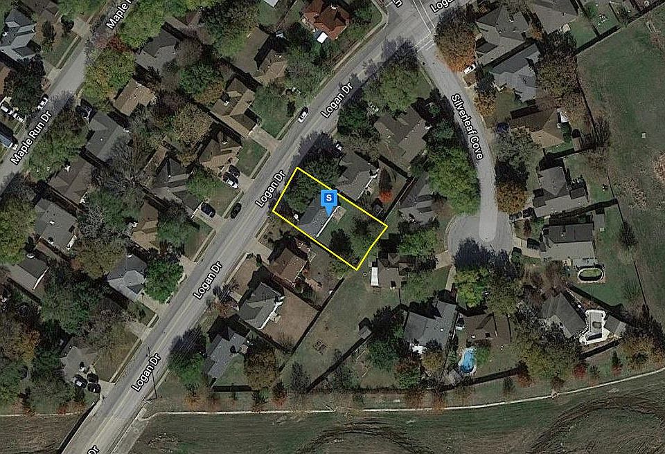 1st image of 2221 Logan Dr