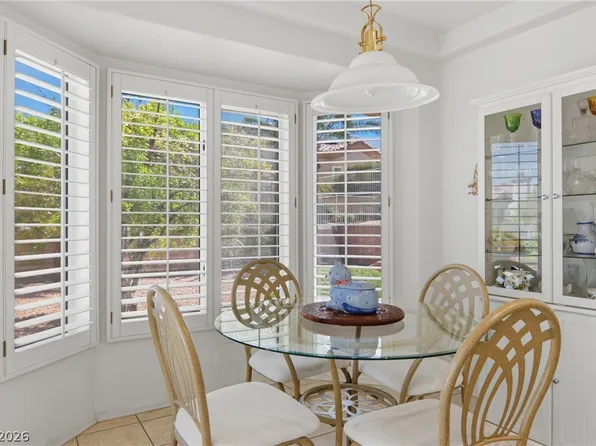9917 Woodhouse Dr, Las Vegas, NV 89134