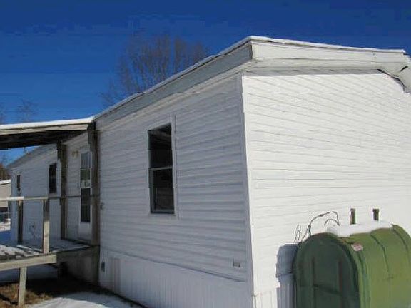 2nd image of 83 Champlain Dr
