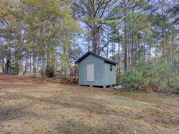 3rd image of 201 Oglesby Bridge Rd SE