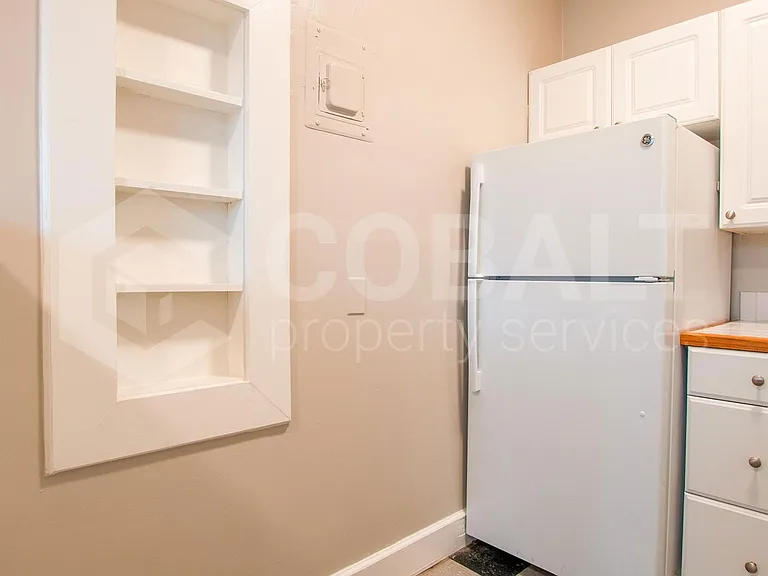 674 Somerset Ter NE #7 — Photo 9