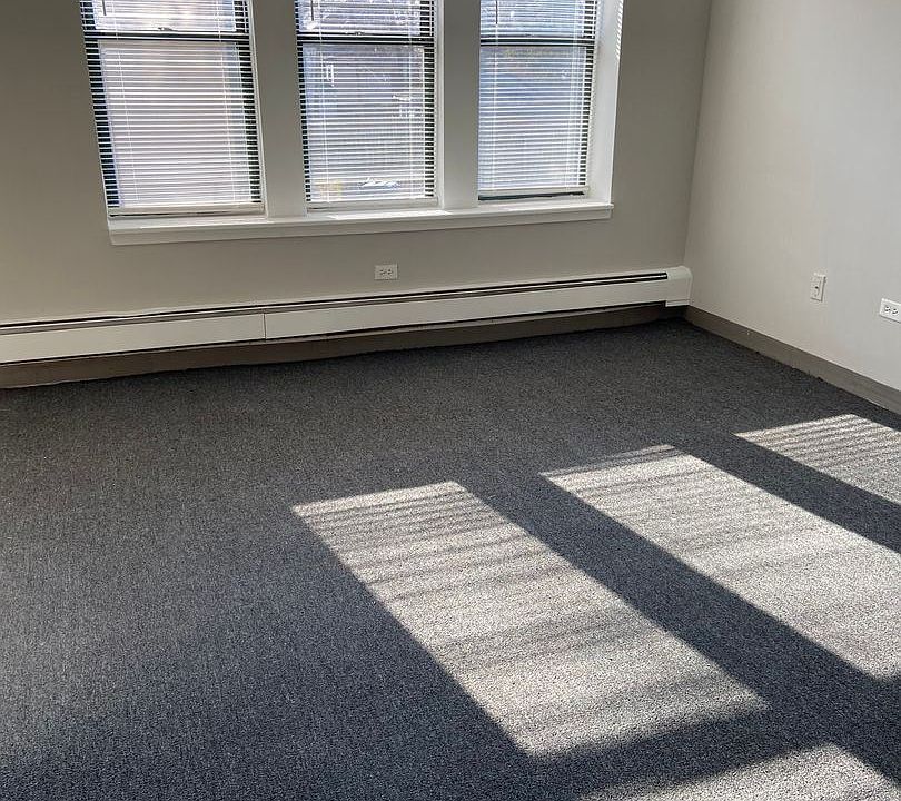 1st image of 542 N Pine Ave APT 104