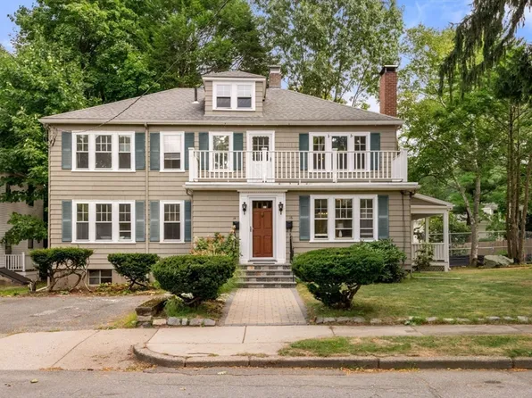 14 Cotter Rd, Waban, MA 02468