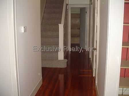 2nd image of 153 Plympton St