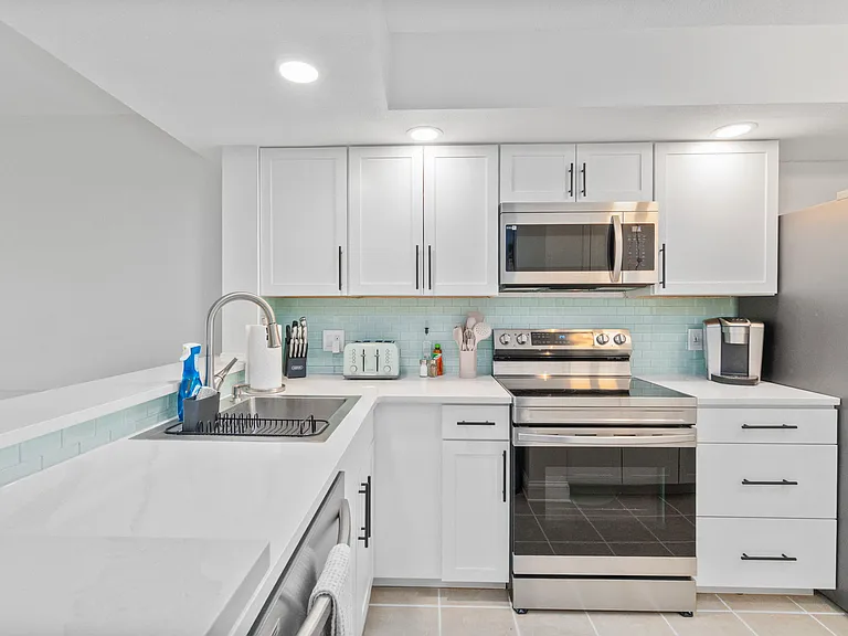 433 Cerromar Ln #441 — Photo 14