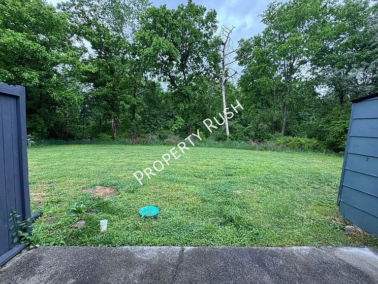 8740 Millard Lee Ln #8740 — Photo 18