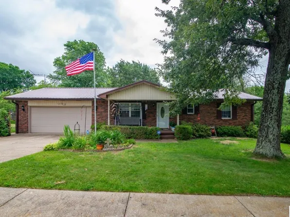 1255 Hunters Ln, Radcliff, KY 40160